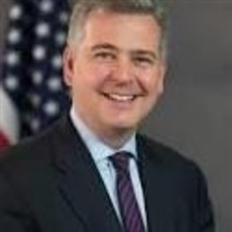 欧洲汽车制造板块涨势明显,法国圣戈班、雷诺与沃尔沃股价上涨,而斯泰兰蒂斯则出现下跌